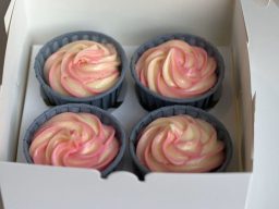 Pink Lemonade cupcakes free from 14 main allergens